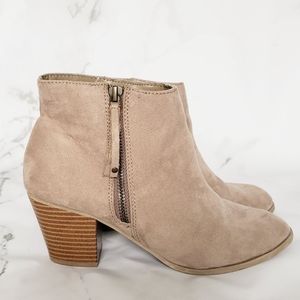 Express Taupe Tan ankle booties